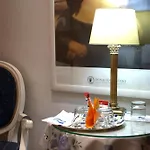 Hotel Cairoli