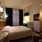 Cairoli Hotel Rome