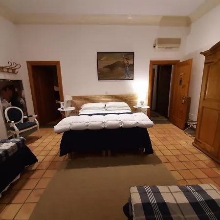 Hotell Cairoli Rom