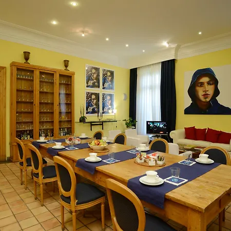 Cairoli Hotell 4*
