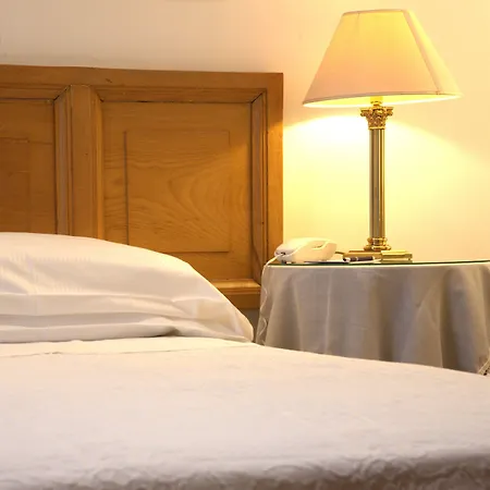 Hotell Cairoli 4*