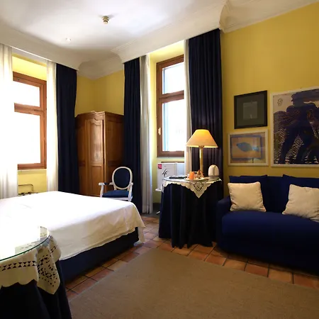 Hotell Cairoli Rom