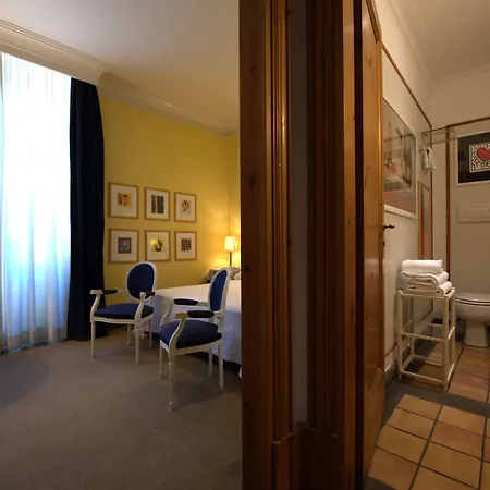 Hotell Cairoli