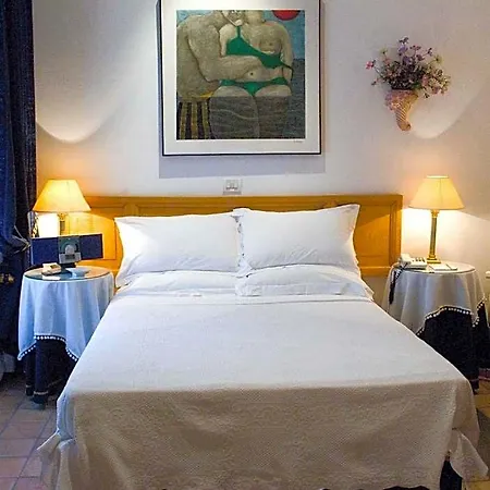로칸다 카이롤리 4*