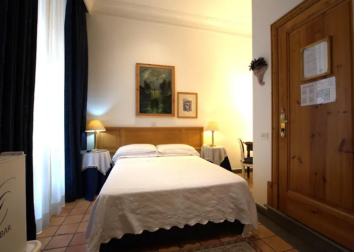 罗坎达凯洛利酒店 4*