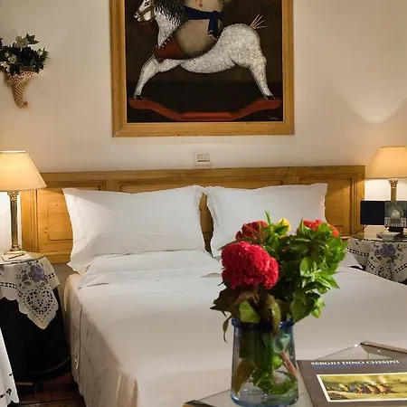 Cairoli Hotel Rzym