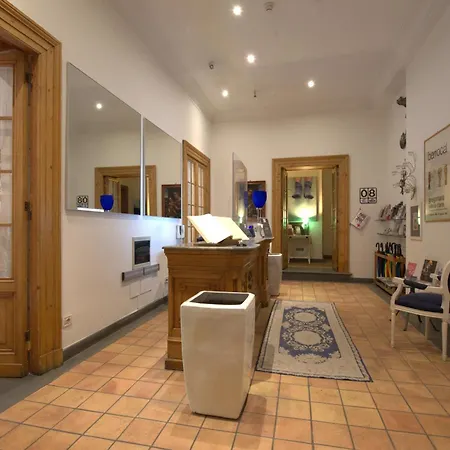 Cairoli Hotel Rzym