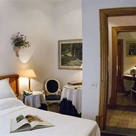 Cairoli Hotel Rzym